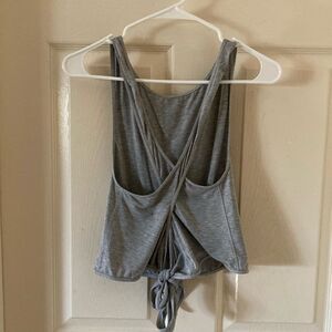 Lululemon Turn To Tie Tank Heathered Core Light Grey Pima Cotton Size 4 Like New